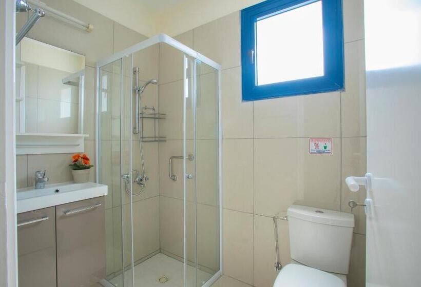 Студия Deluxe, Flouressia Gardens