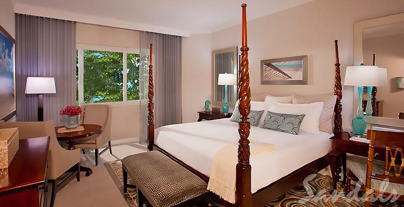 Бунгало Стандарт, Flouressia Gardens