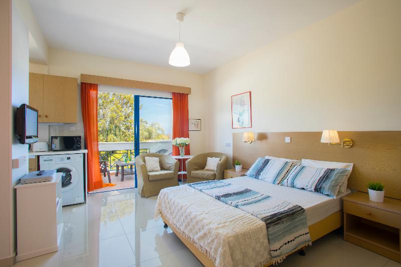 Студия Стандарт, Flouressia Gardens