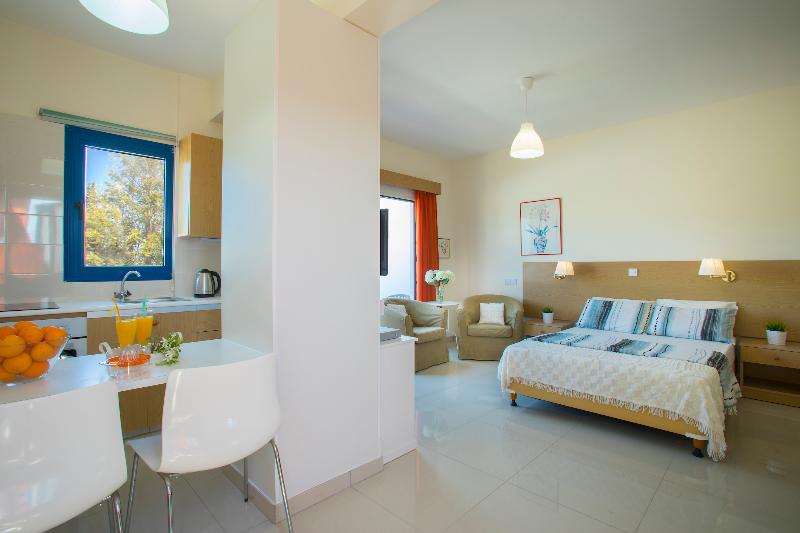 Студия Стандарт, Flouressia Gardens