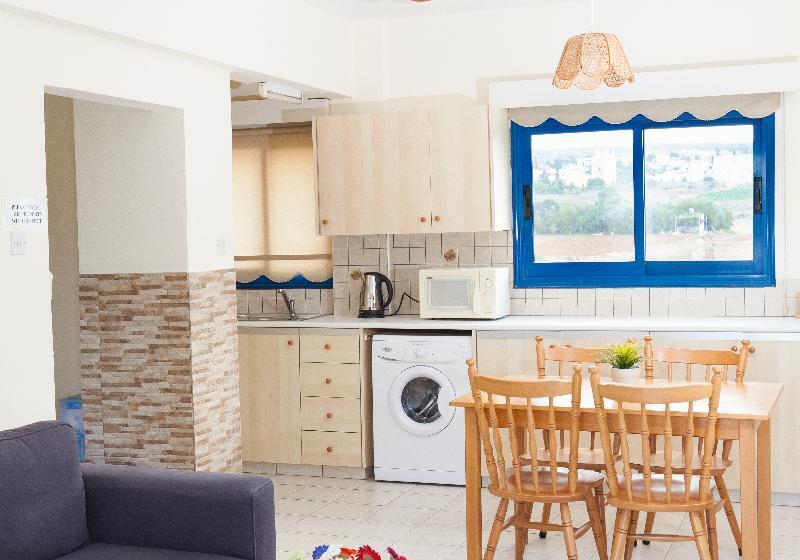 Апартаменты 1 Спальня, Flouressia Gardens