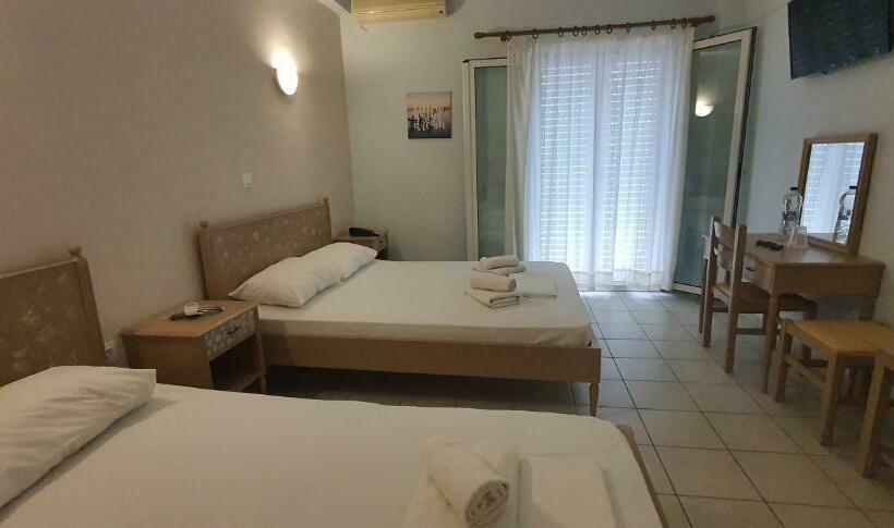 Triple Room Sea View, Artemis