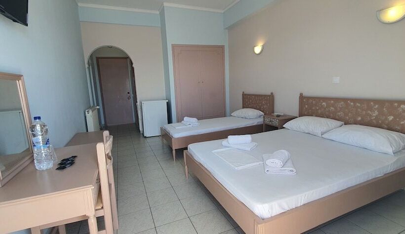 Triple Room Sea View, Artemis