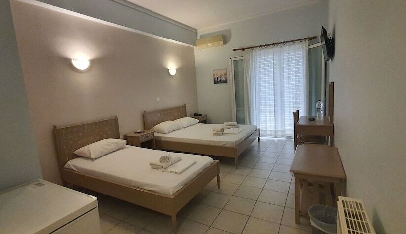 Triple Room Sea View, Artemis