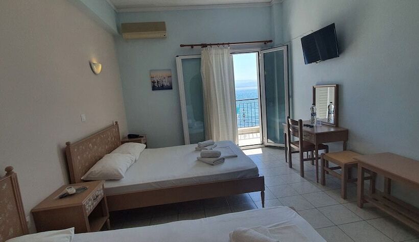 Triple Room Sea View, Artemis