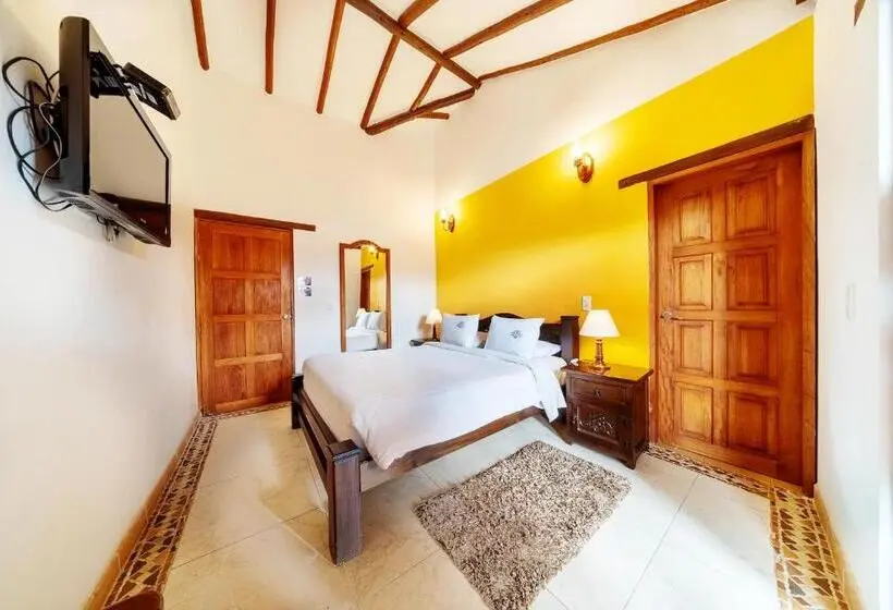 اتاق استاندارد با بالکن, Jardines De La Villa