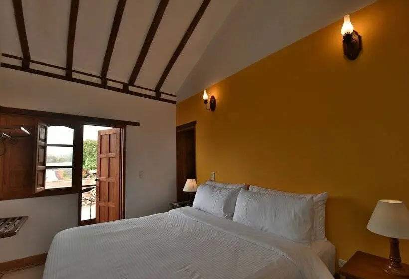 اتاق استاندارد با بالکن, Jardines De La Villa