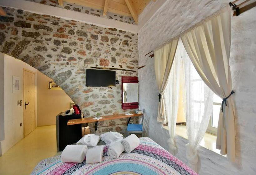 スタンダードトリプルルーム, Mastoris Mansion