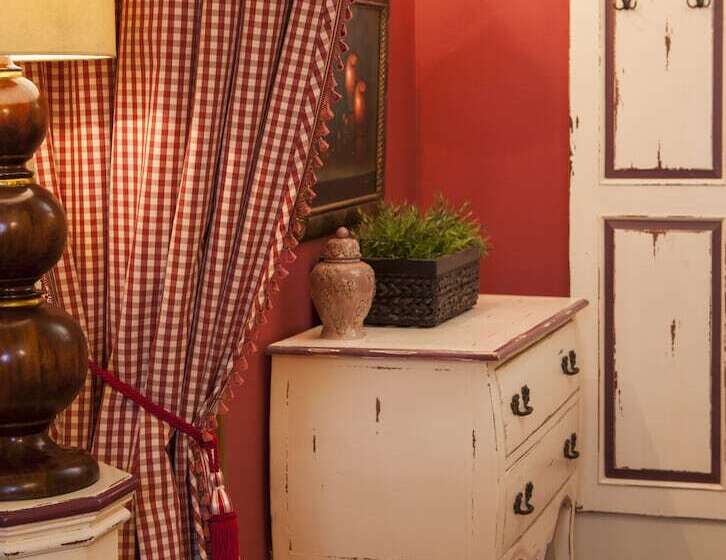 豪华套房, Château Amade