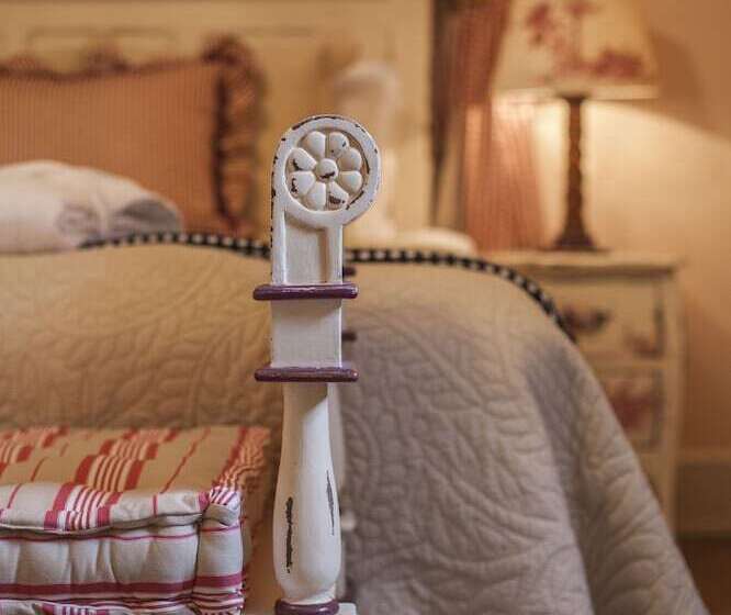 豪华套房, Château Amade