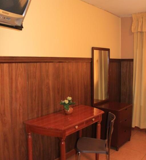 غرفة قياسية, El Tumi 2