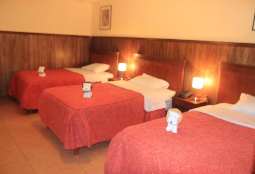 غرفة قياسية ثلاثية, El Tumi 2