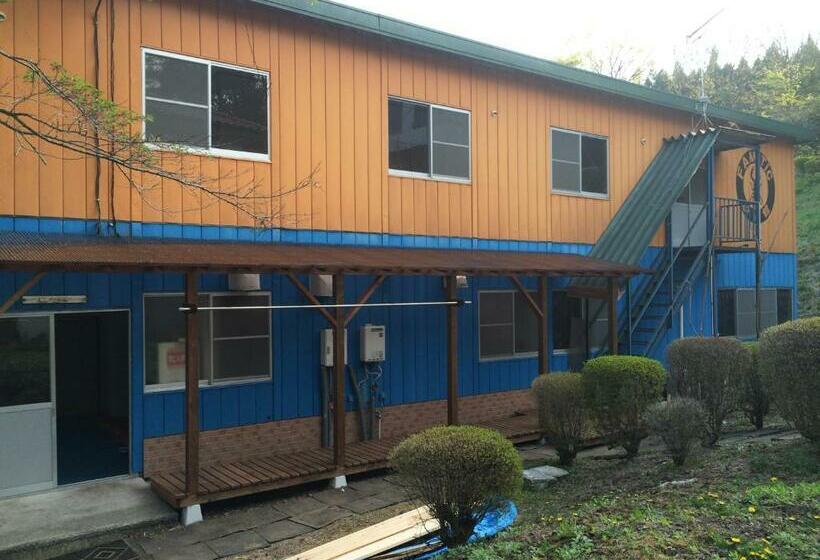 اتاق استاندارد با سرویس بهداشتی مشترک, Famitic Myojin