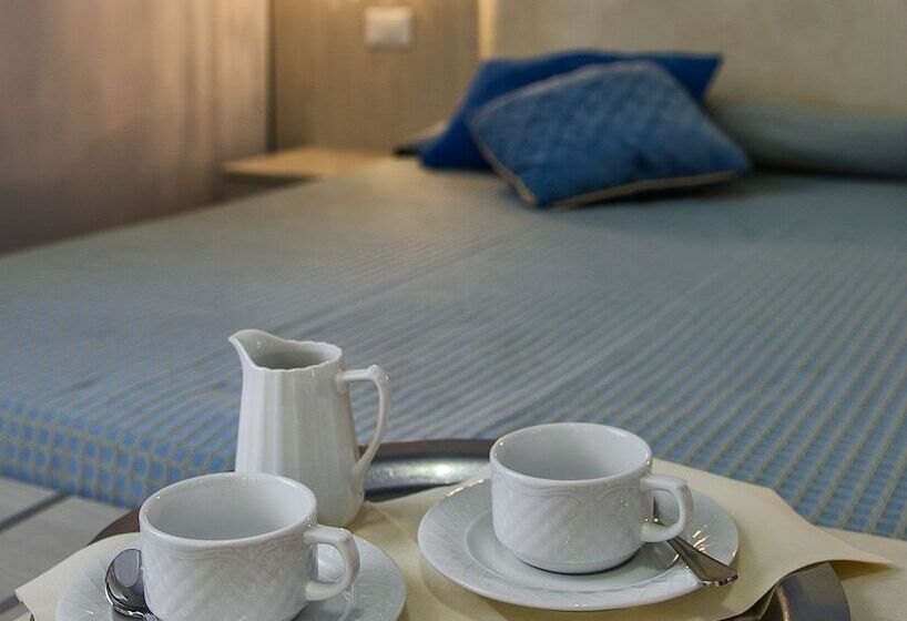 غرفة قياسية, Giardino