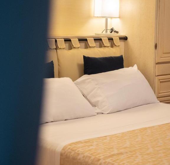 四人高级间, Kalamarina Rooms