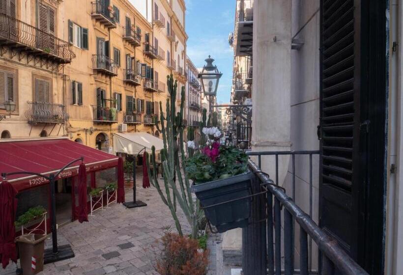 四人高级间, Kalamarina Rooms