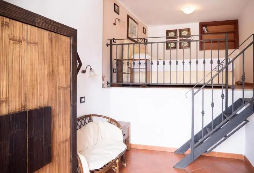 اتاق استاندارد چهار تخته, Kalamarina Rooms