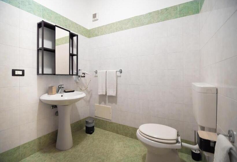 经典四人房间, Kalamarina Rooms