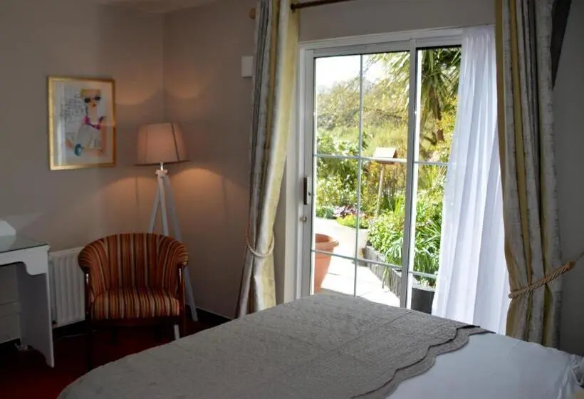 デラックスルーム, The Grove Lodge Guesthouse
