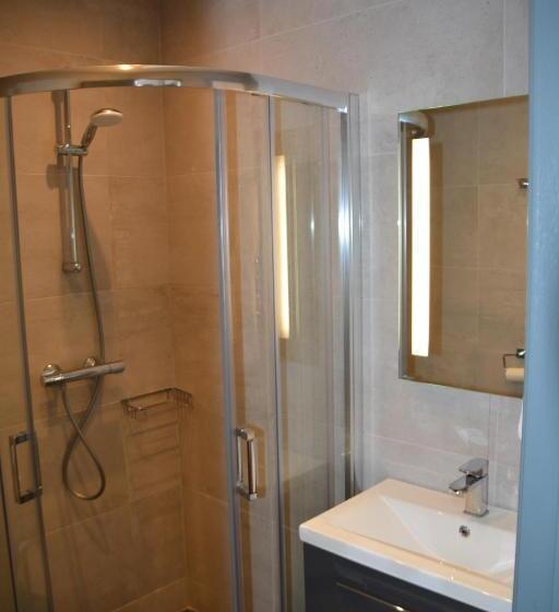 غرفة ديلوكس, The Grove Lodge Guesthouse