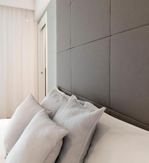 スタンダードルーム, Viola Relais