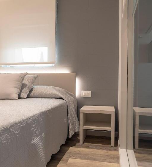 デラックスルーム, Viola Relais