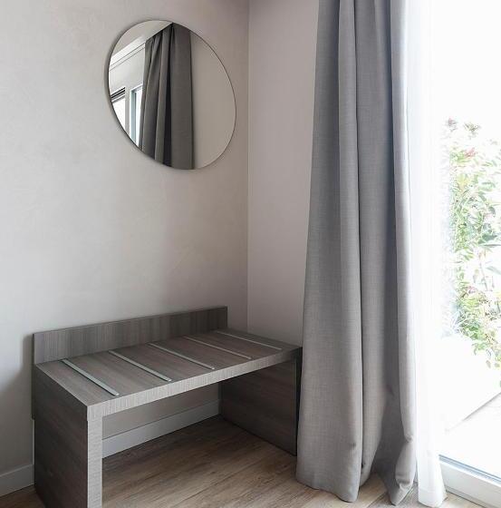 スーペリアールーム, Viola Relais