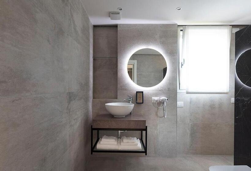 スーペリアールーム, Viola Relais