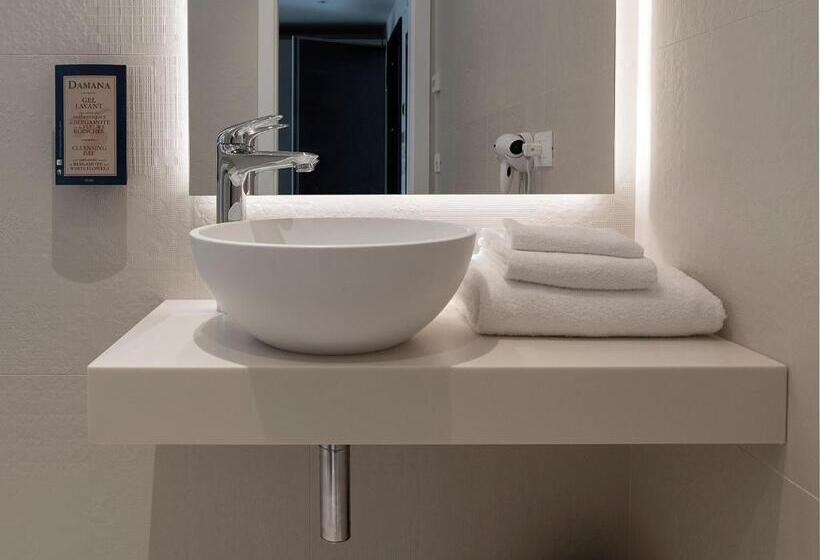 スーペリアールーム, Viola Relais