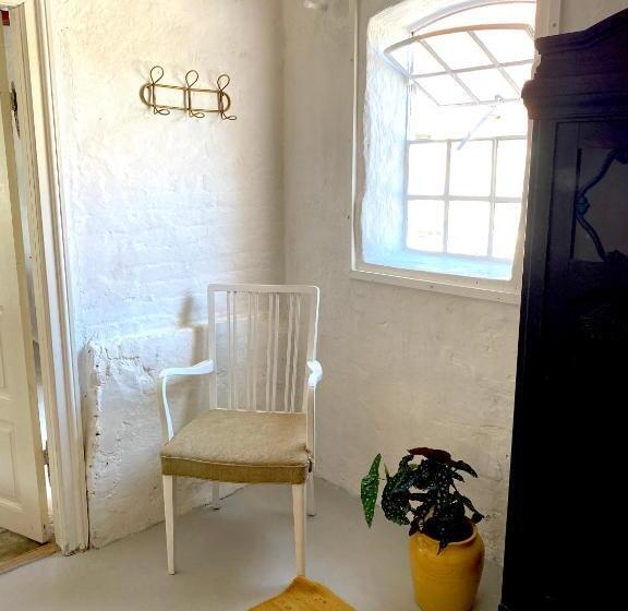 エコノミールーム, Camønogaarden Et B&b, Kursus Center Og Refugie På østmøn