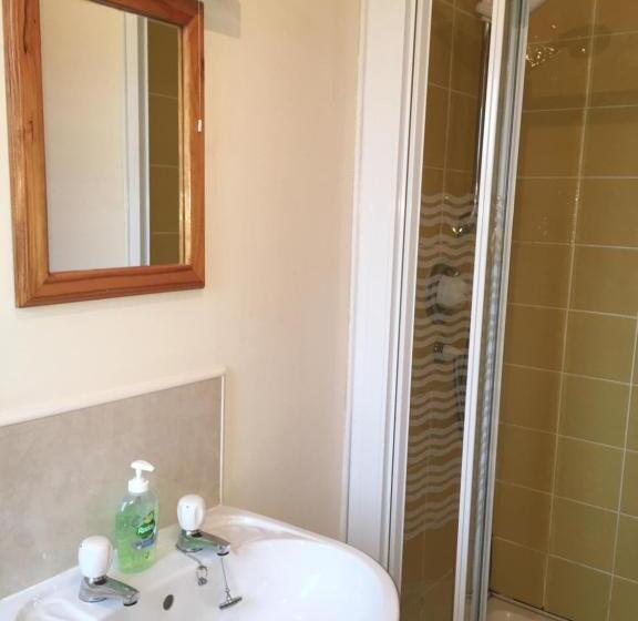 غرفة قياسية مطلّة علي البحر, Carrick House B&b