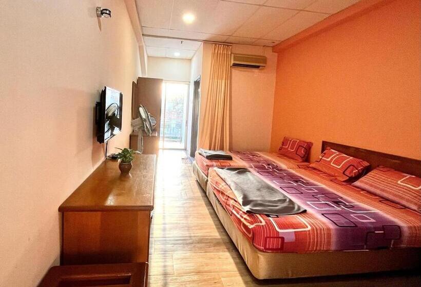 Family Room, Heng Ann Guest House