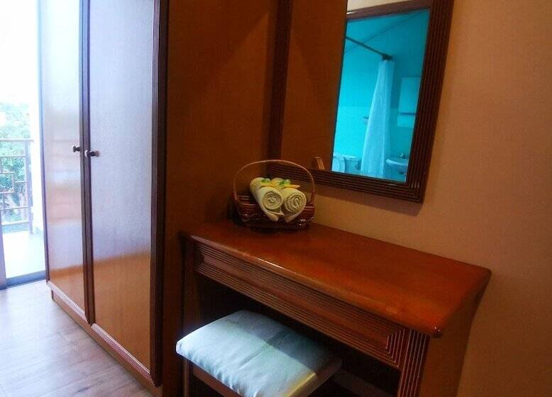 Family Room, Heng Ann Guest House