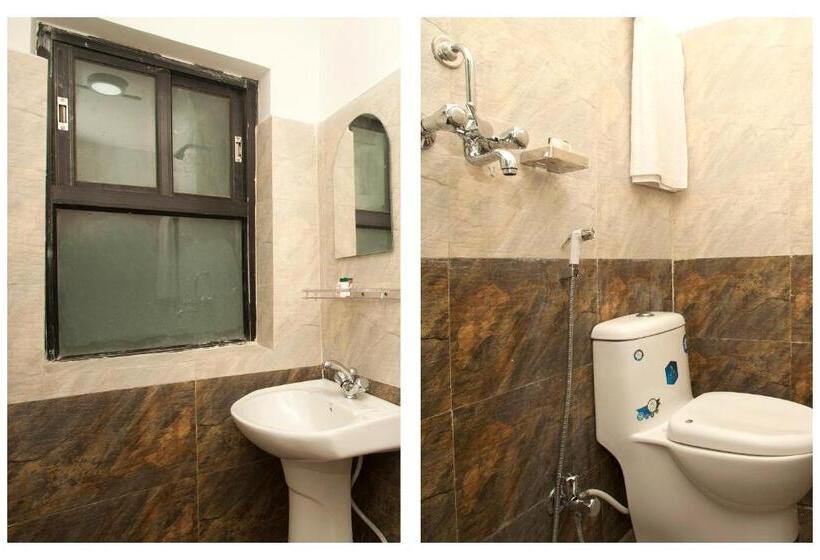 اتاق لوکس, Yunik By Oyo Rooms