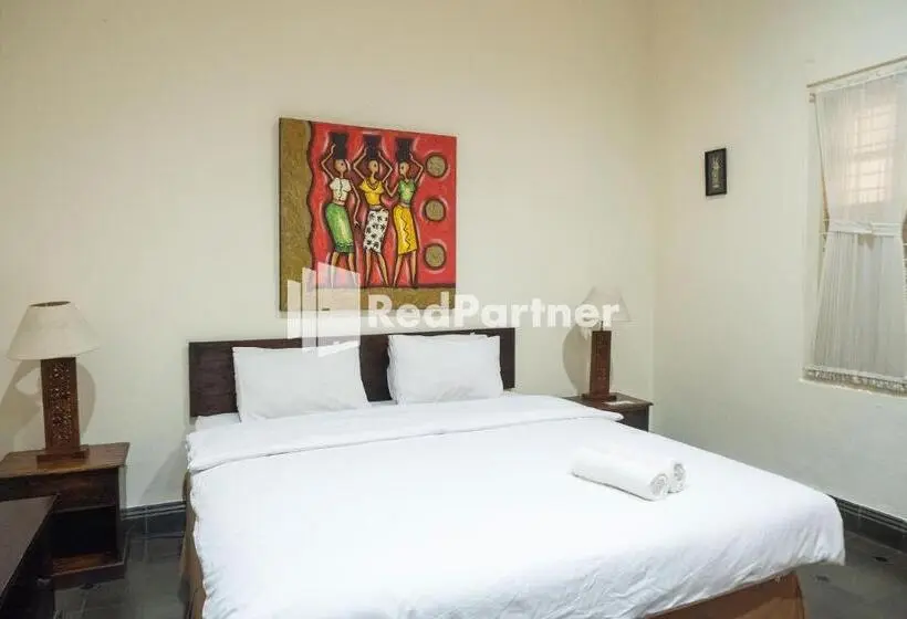スタンダードルーム, Monginsidi Guest House Syariah Malioboro Yogyakarta Mitra Reddoorz