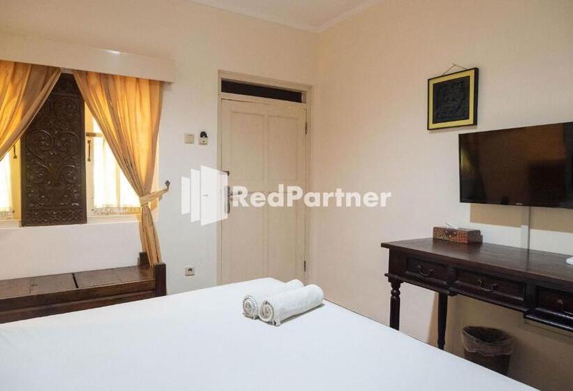 Номер Стандарт, Monginsidi Guest House Syariah Malioboro Yogyakarta Mitra Reddoorz