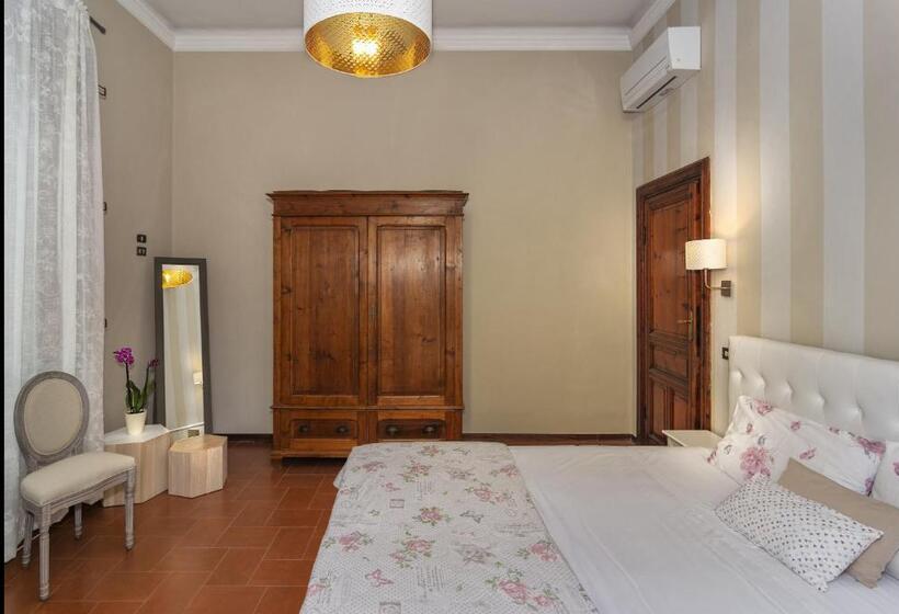 سوییت خانوادگی, Villa Ricci Suites