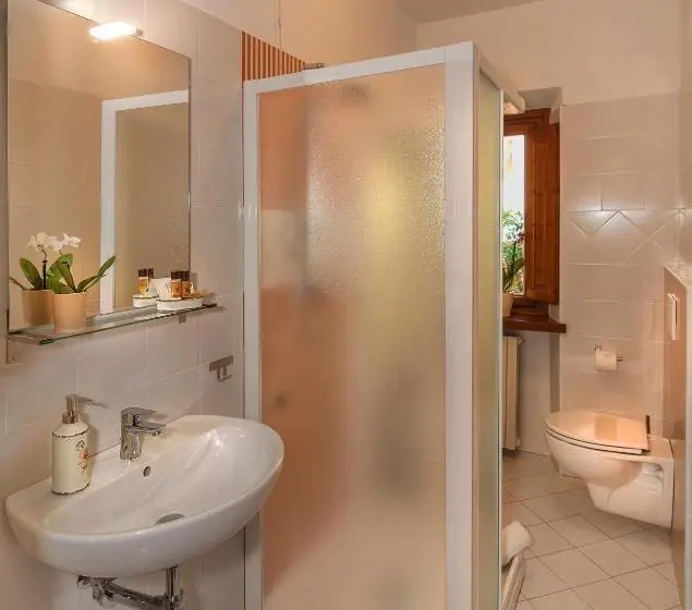 سوییت لوکس, Villa Ricci Suites