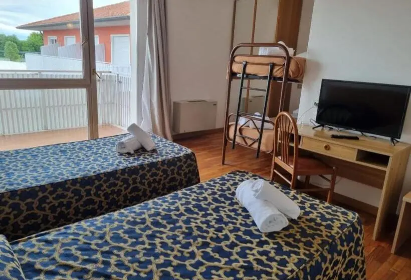 اتاق استاندارد چهار تخته, Villa Strassoldo Ex Attianese Hotel Restaurant