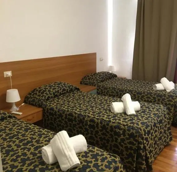 اتاق خانوادگی, Villa Strassoldo Ex Attianese Hotel Restaurant