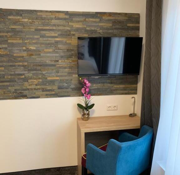 Номер Стандарт Индивидуальный, Dias