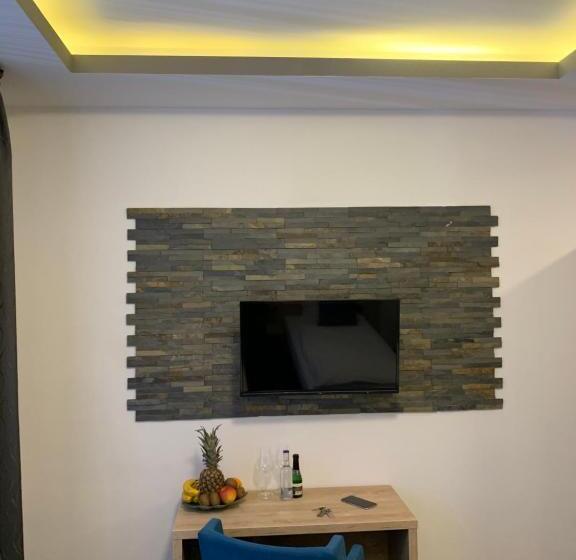 Номер Basic, Dias