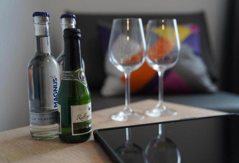 Трехместный Номер Deluxe, Dias