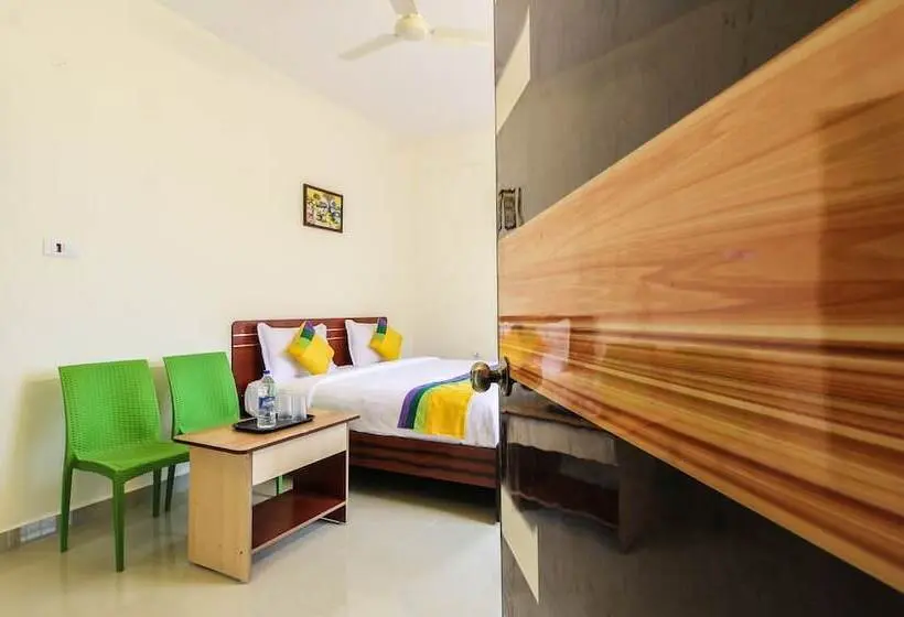 デラックスルーム, Itsy Hotels Riyas Grand