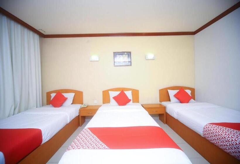 Люкс Superior, London By Oyo Rooms