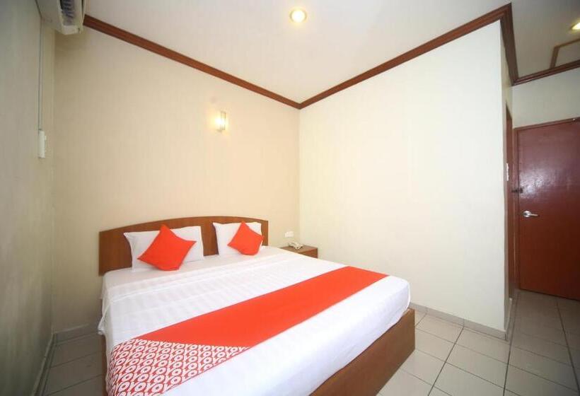 غرفة ديلوكس سرير كينج, London By Oyo Rooms