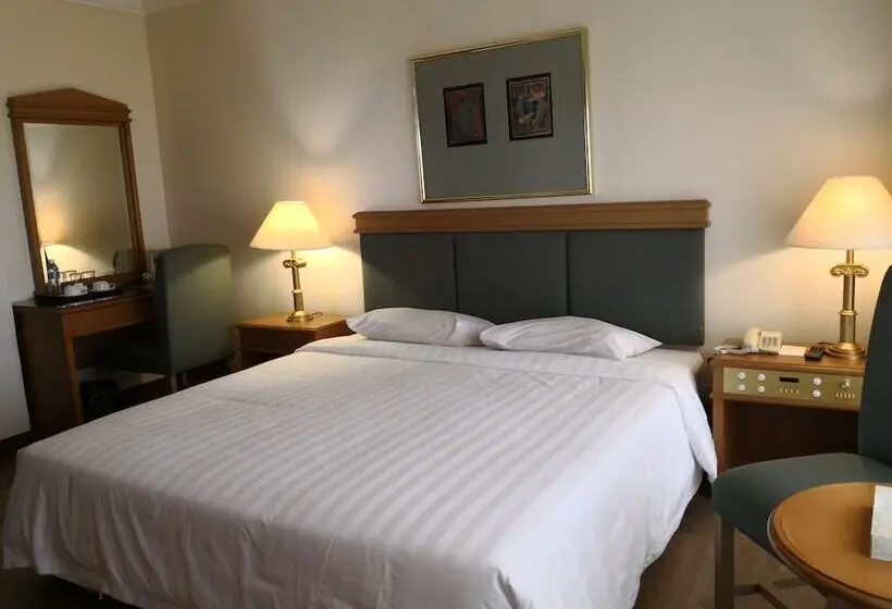 اتاق لوکس یک تخته, The Executive Hotel Lahad Datu
