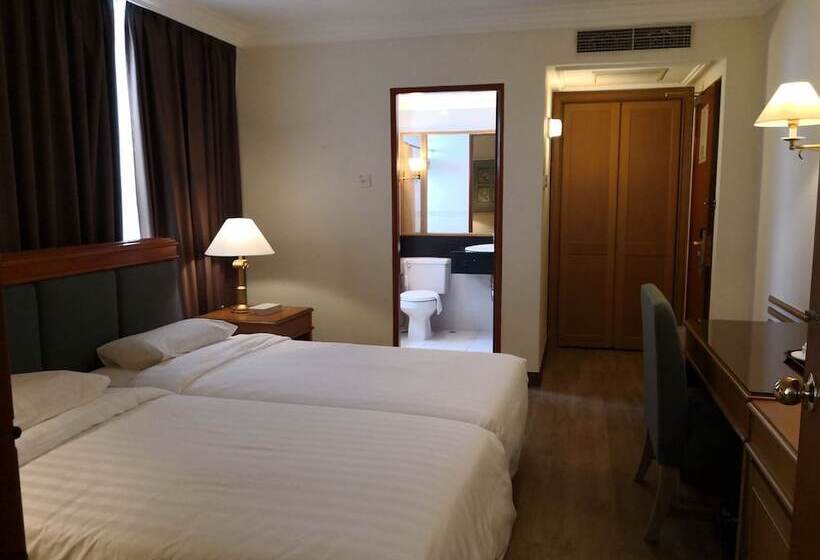 Quarto Deluxe, The Executive Hotel Lahad Datu