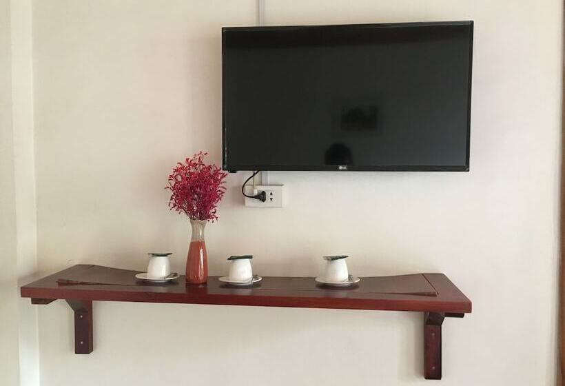 اتاق سوپریور سه تخته, Elephant Boutique