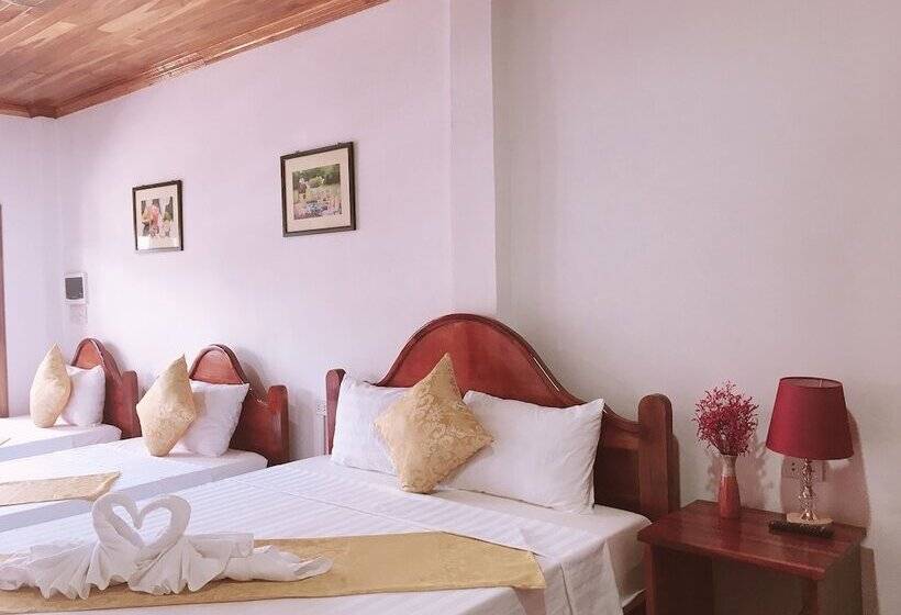 اتاق لوکس خانوادگی, Elephant Boutique